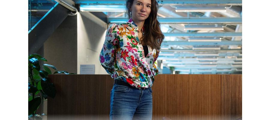 Amalie (33) skal bygge strandhotell i sommeridyll