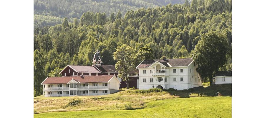 Knut Erik jakter etter vertskap til praktgården ved Norefjell