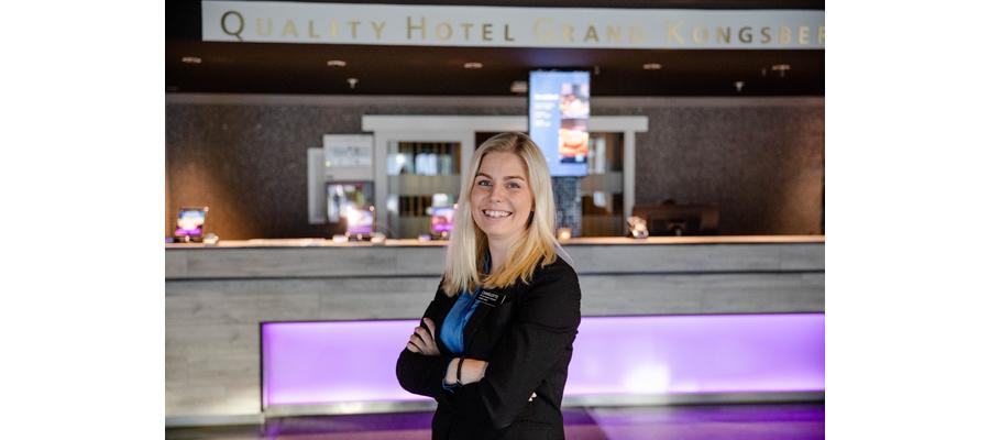 Charlotte (30) er ny hotelldirektør: – Det er veldig spennende