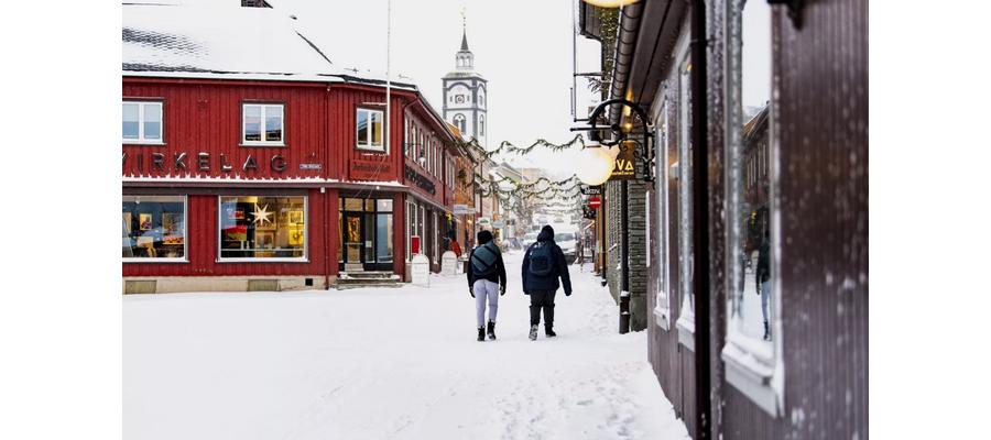 Foretaksendringer i Røros:Endringer av styrer og ny daglig leder