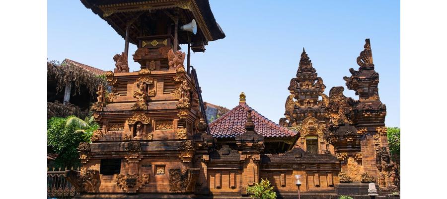 Bali: Trøbbel i ferieparadis