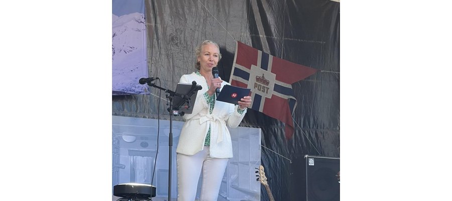 Hurtigruten markerte 130 år langs hele kysten