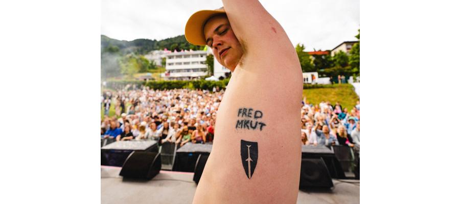 Kjartan Lauritzen mer enn doblet inntektene