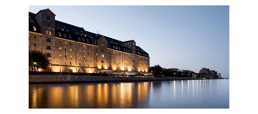 Strawberry overtar Admiral Hotel i København
