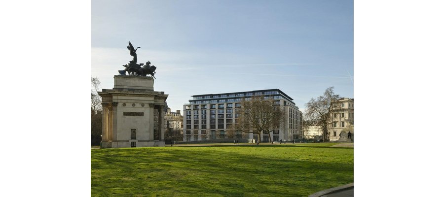 Londons første Peninsula-hotell åpnet