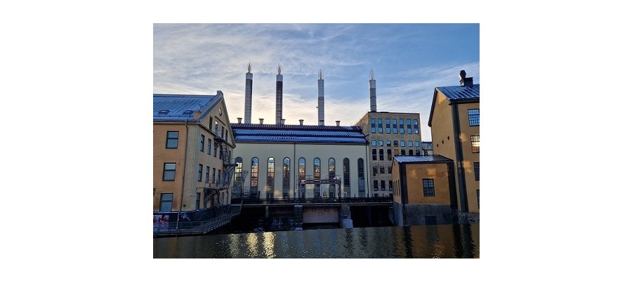Den 1 december öppnade Vinterköping med julmarknad