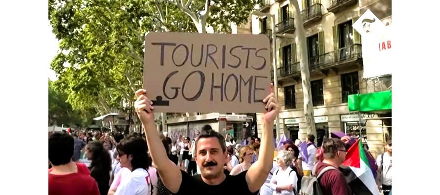 Angrep på turister utløste politiaksjon