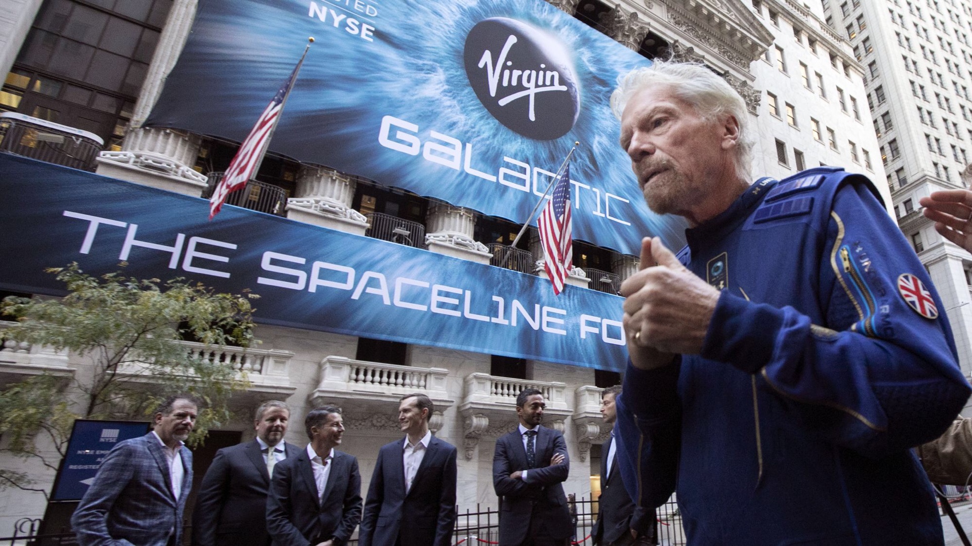 Branson vil slå Jeff Bezos til verdensrommet