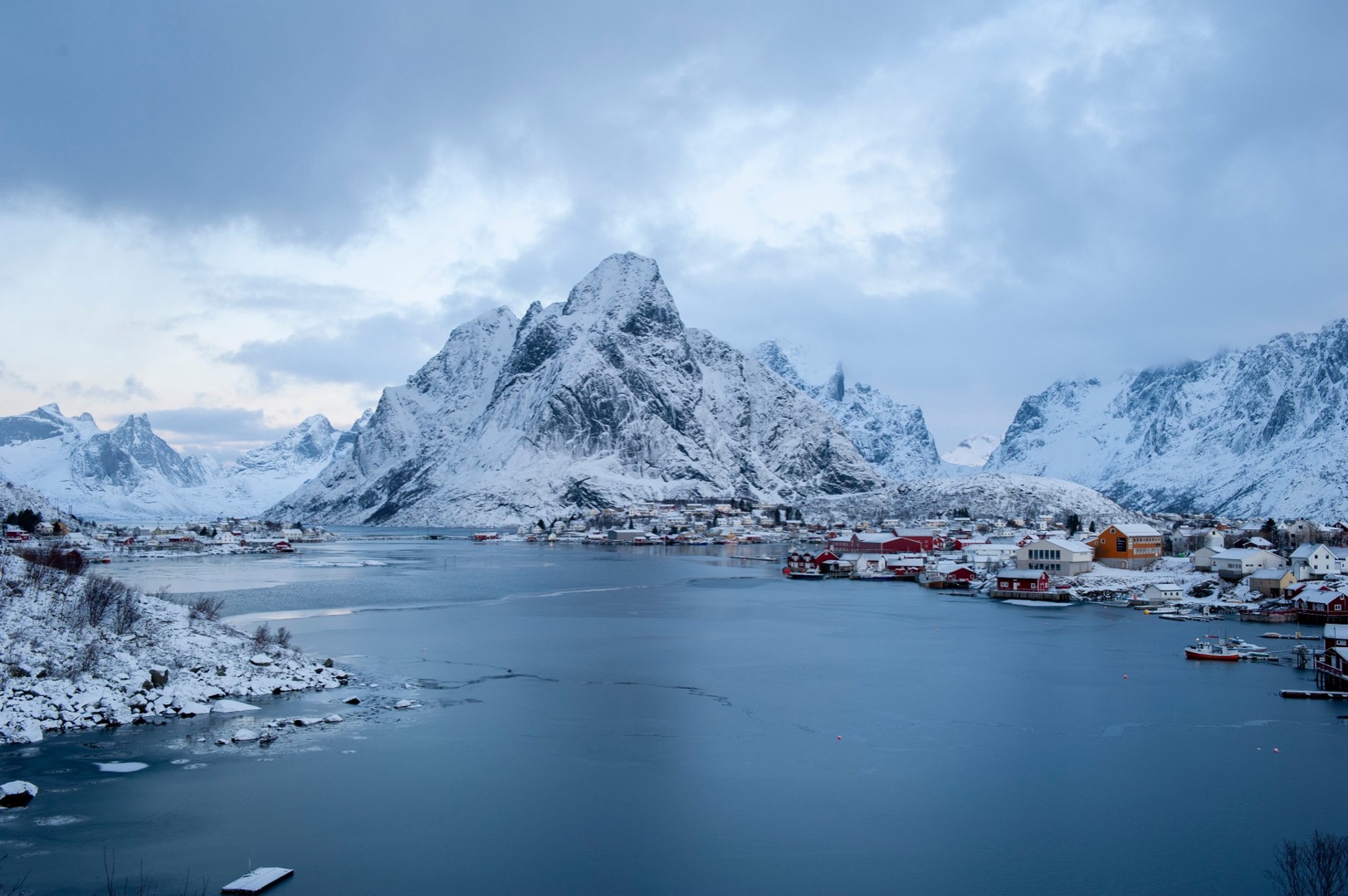 Stor aktør på Airbnb i Lofoten tror markedet vil øke: – Gjestene våre handler lokalt, blir lengre og benytter nærområdet