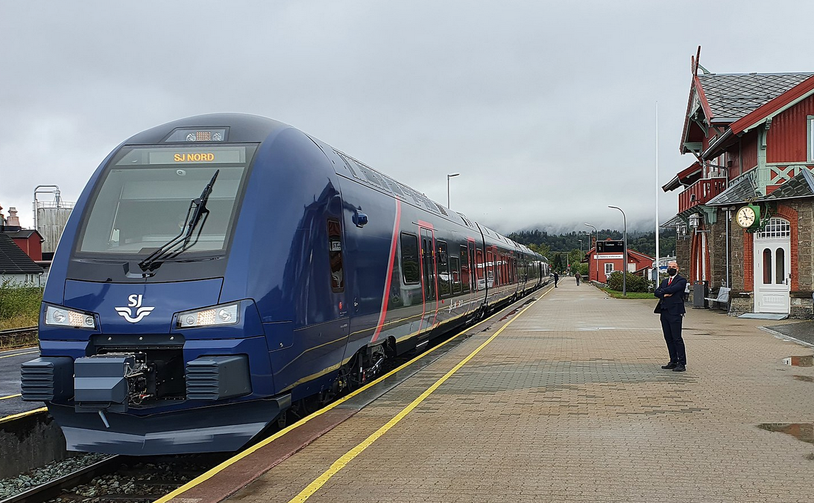 Direktetog på Rørosbanen mellom Trondheim og Oslo i sommer