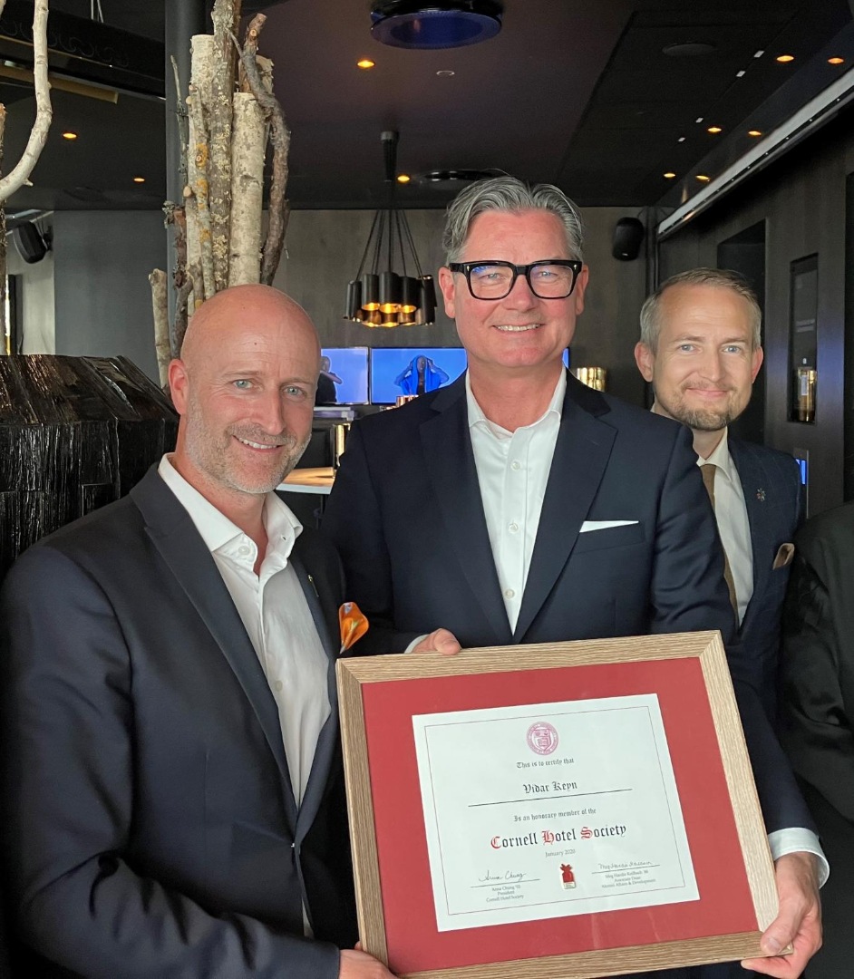 Cornell Hotel Society hedrer Vidar Keyn