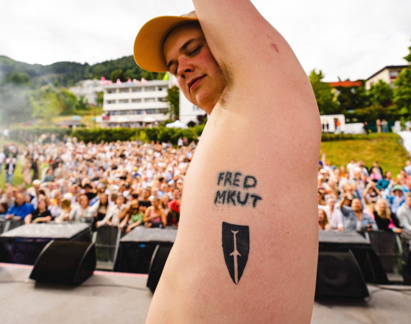 Kjartan Lauritzen mer enn doblet inntektene