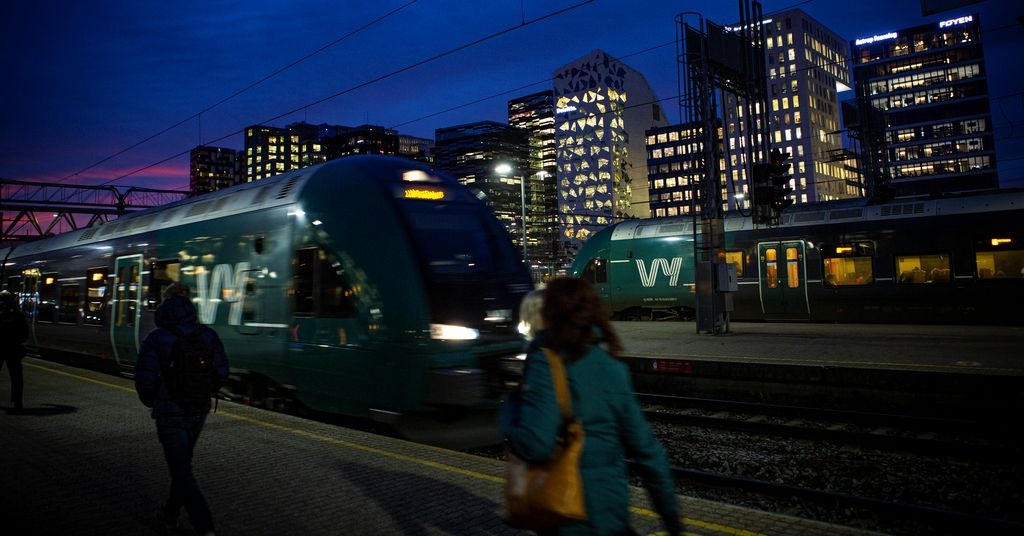 Lønnsoppgjøret 2023: Togene kan stoppe i august. Ansatte er ikke fornøyd med lønnstilbud