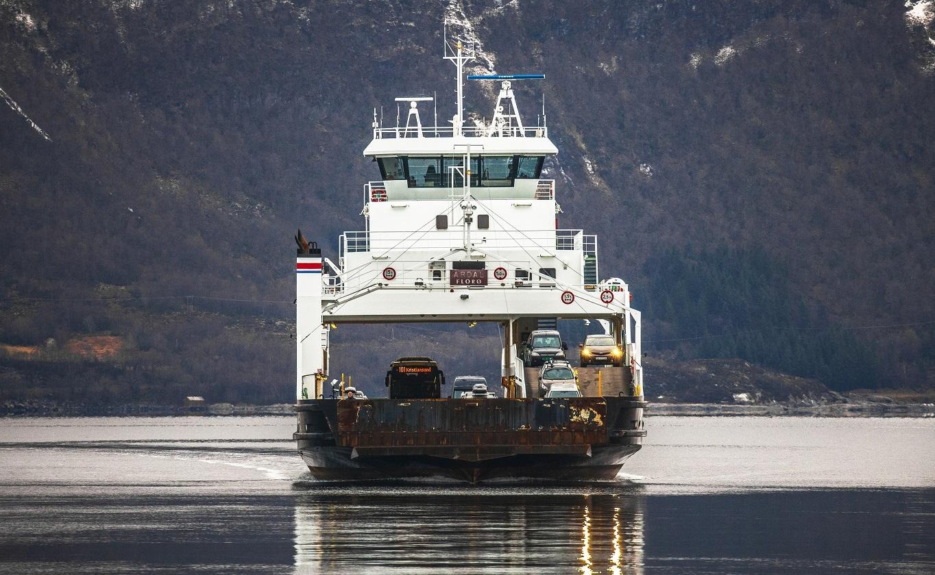 Flere fergesamband blir gratis