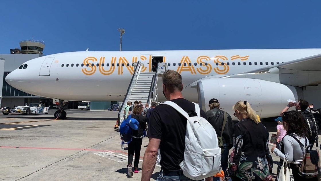 Massiv prisdumping av flybilletter med charterfly