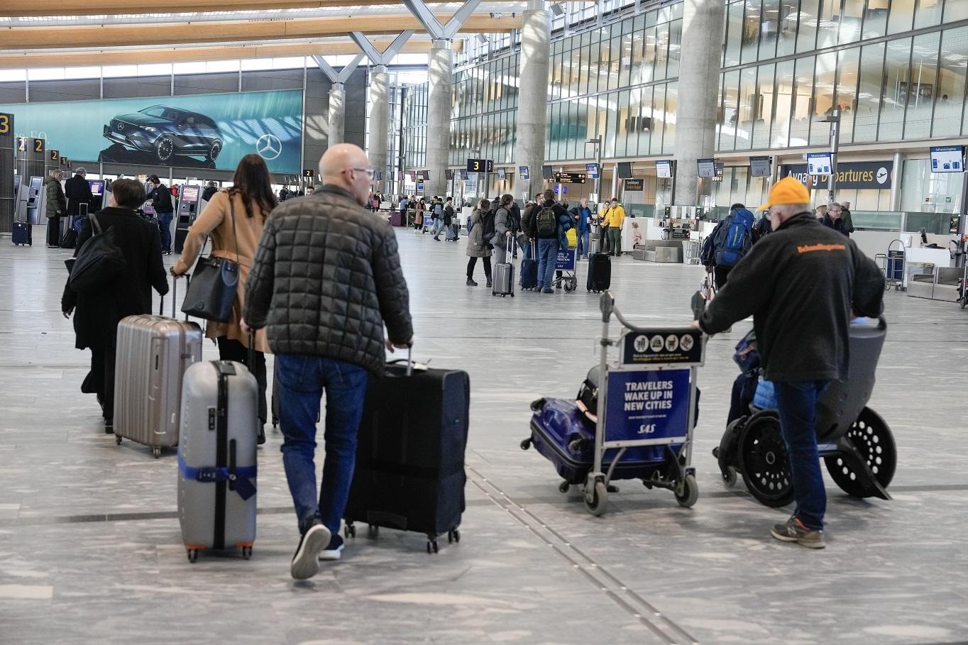 Avinor vil øke avgiftene
