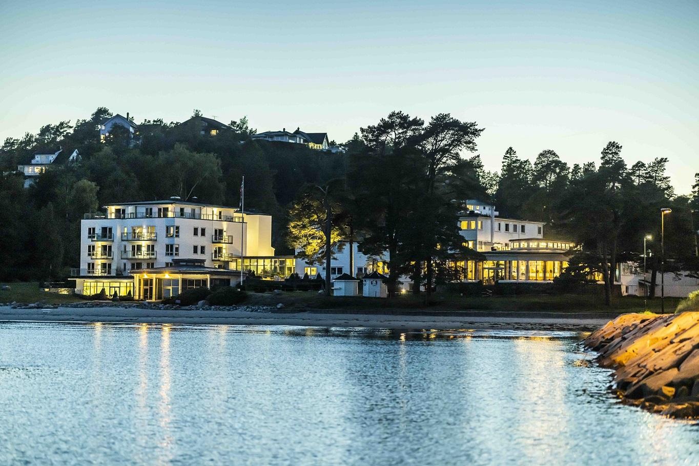 Strand Hotel Fevik sparer penger på strømforbruket, uten at gjestene merker det