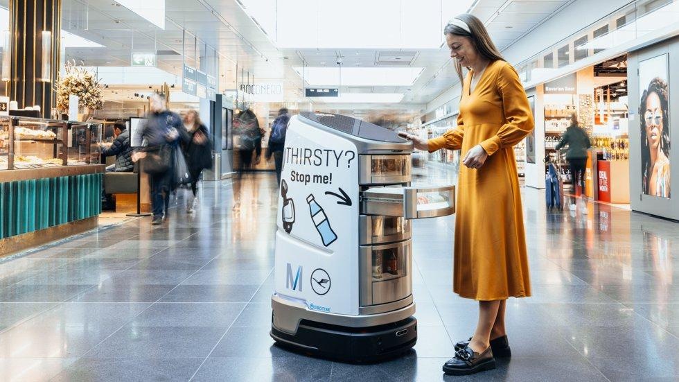 Snacksroboten Jeeves – en selger på hjul ved München Lufthavn